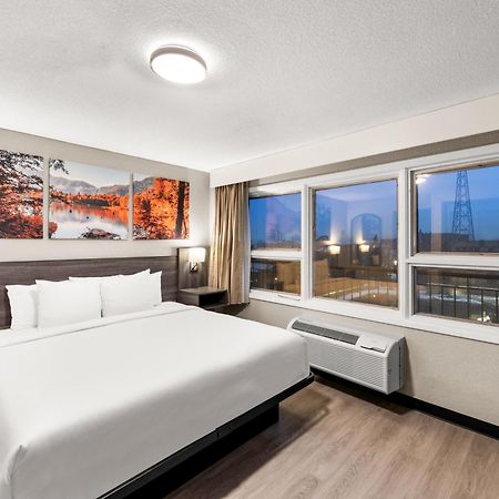 Clarion Pointe Rhinelander Downtown Hotel Buitenkant foto