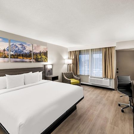 Clarion Pointe Rhinelander Downtown Hotel Buitenkant foto