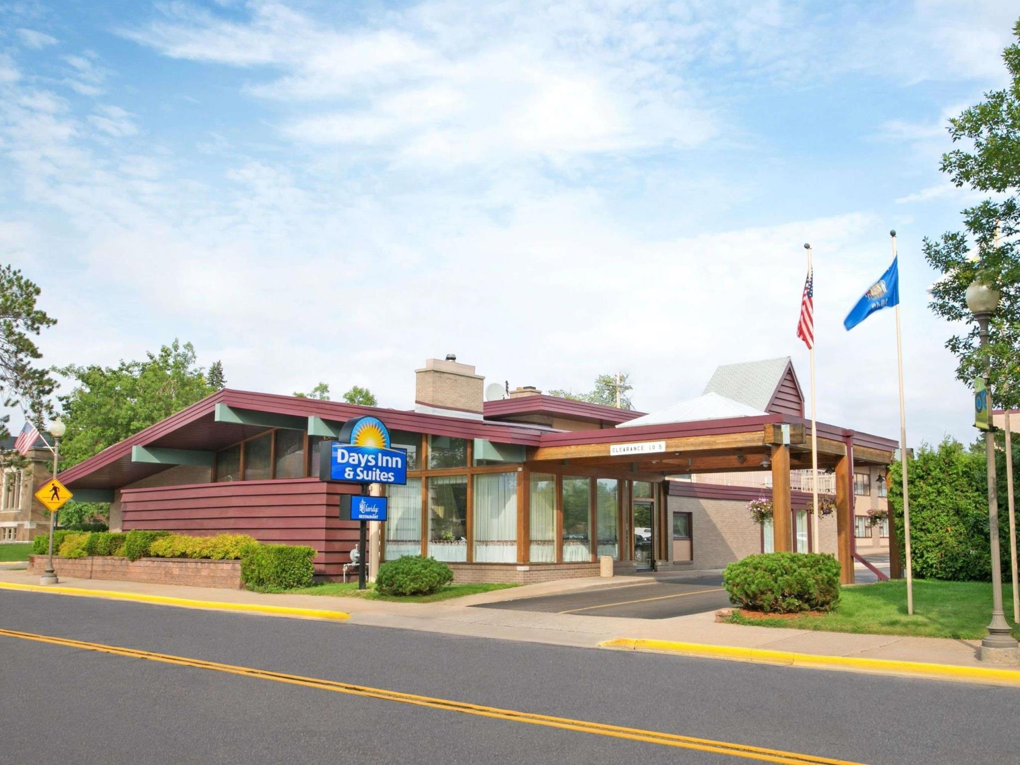 Clarion Pointe Rhinelander Downtown Hotel Buitenkant foto