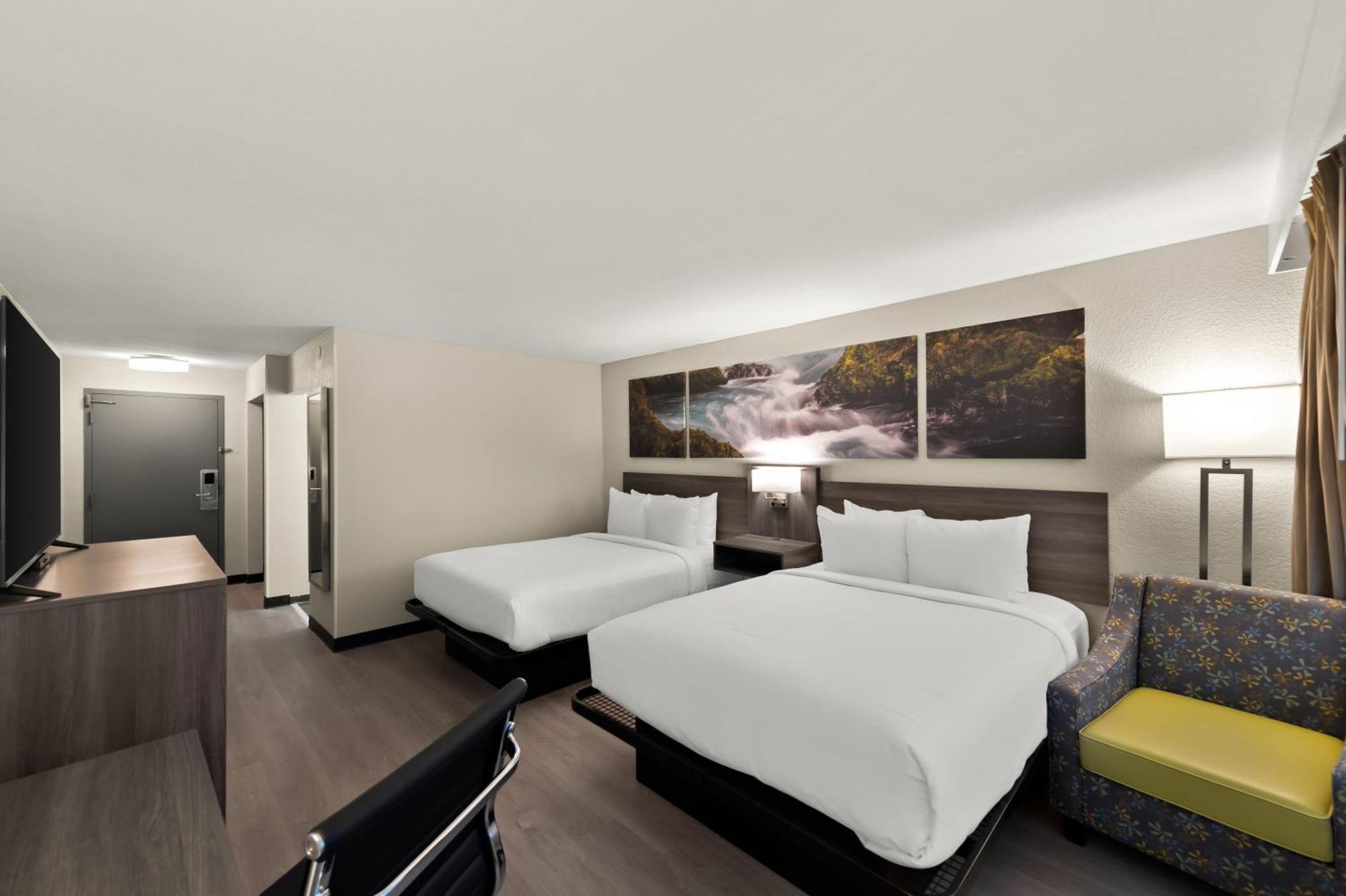 Clarion Pointe Rhinelander Downtown Hotel Buitenkant foto