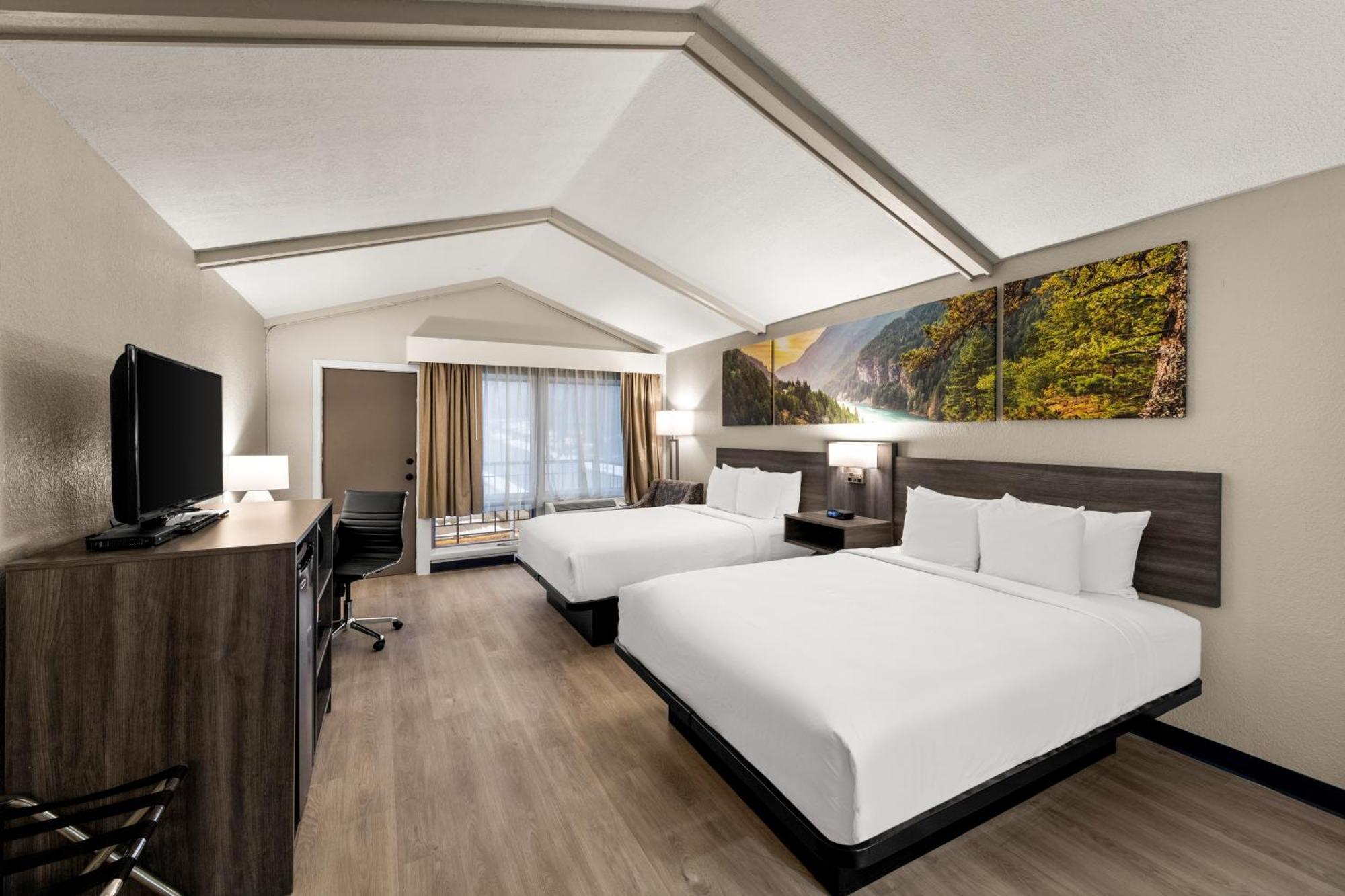 Clarion Pointe Rhinelander Downtown Hotel Buitenkant foto