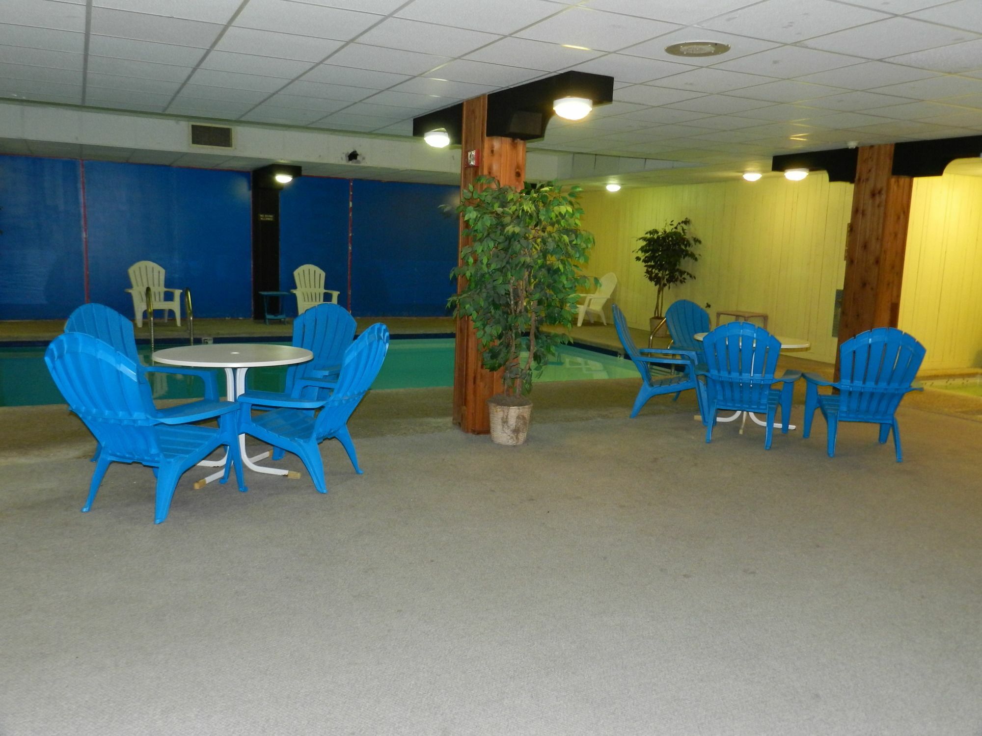 Clarion Pointe Rhinelander Downtown Hotel Buitenkant foto